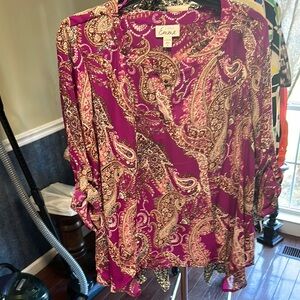 Simply Emma Red Graphic 3/4 Sleeve Blouse